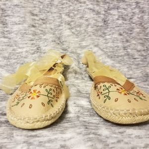 Kenzie slight heel. Ribbon